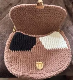 Item thumbnail for item 5bded226-5a6b-4585-914b-1abab049c503