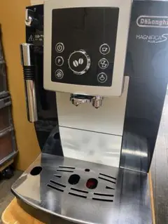 Item thumbnail for item 4e6aa57c-0403-4cea-bd27-5c5eafec38fc