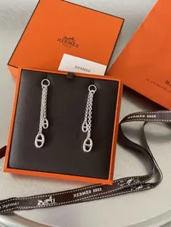 HERMES ☆ニューファランドール pm ピアス 新品
