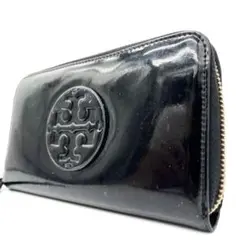トリーバーチTORYBURCHラウンドファスナー　エナメルレザー　ブラック