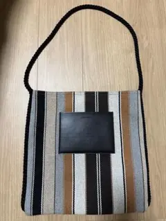 Item thumbnail for item 1cde97eb-8f11-4293-b8b4-1e8d951b82a4