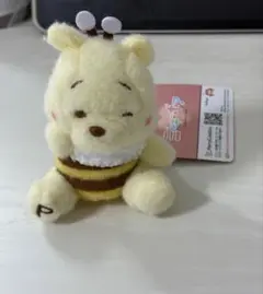 新品タグ付き ミルキーボア プーさんマスコット ハチ　ウインク　10cm