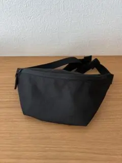 無印良品 ボディバッグ ウエストポーチ　ミニショルダーバッグ　ブラック