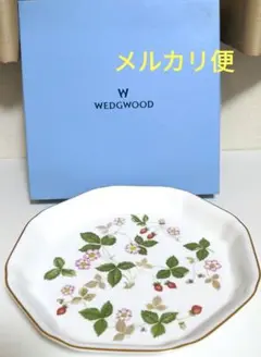 ワイルドストロベリー 八角皿