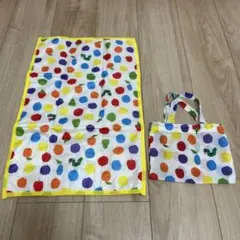 おむつ替えシート　はっ水加工　収納ケース付