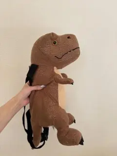 ジュラシックワールド　恐竜　リュック　ティラノサウルス