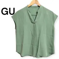 【GU】ミントグリーン Vネック ノースリーブブラウス シンプルデザイン