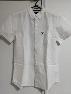 新品未使用AMERICAN EAGLE 半袖シャツ ホワイト　S