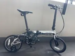乗りやすい折りたたみ自転車 ダホン K3シルバー シンプル 作りがしっかり