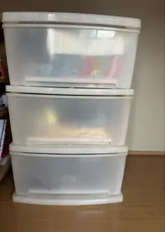 本日限定　衣装ケース　プラスチックケース　3段　衣類収納　こま付き