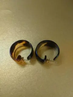 本鼈甲ピアス18K