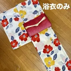 花柄　浴衣　レトロモダン　大人可愛い浴衣　椿柄　クリーム色　仕立て上がり浴衣