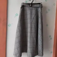 チェック柄　スカート