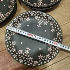 最終価格 桜模様の黒い皿 5枚セット 直径22.5cm