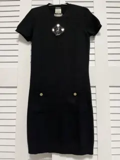 シャネル黒カシミヤワンピース34