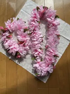 フラのレイと髪飾り