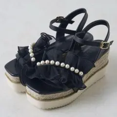 最終価格 NICE CLAUP シアーフリルパール厚底サンダル