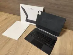 【美品】iPad Pro11インチ マジックキーボード A2261