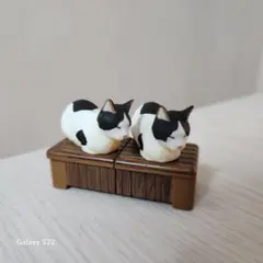 海洋堂　日本猫　黒白ぶち　ネコ　フィギュア