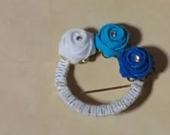 つまみ細工 青薔薇のブローチ