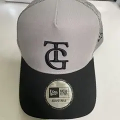 NEW ERA トラッカーキャップ グレー/ブラック