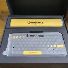 BINANCE特別仕様　LOfree　メカニカルキーボード　マウス