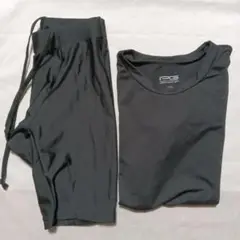 スポーツ　インナートップス　インナーパンツ　黒