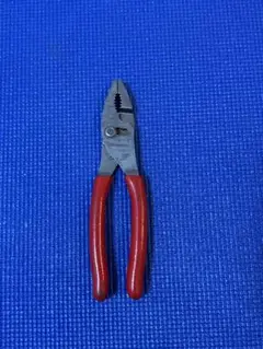 Item thumbnail for item 44ddc7d6-f828-404c-a32f-ed610ae2e1c6