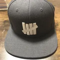 キャップ undefeated