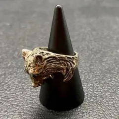 392遺品整理品　リング　指輪　ゴールド？　金？　メッキ？　ヴィンテージ　狼
