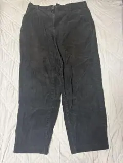 GU ブラック コーデュロイ パンツ