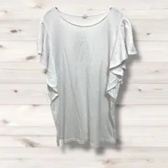 ユニクロ　フリルTシャツ　白　ラフ　カジュアル　1052G