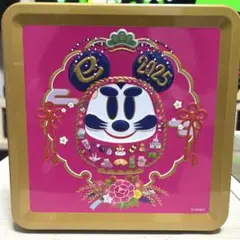 ディズニー　お正月　2025 お菓子缶