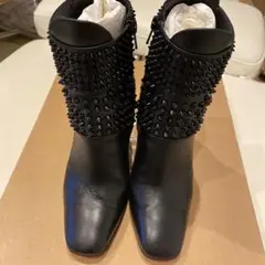 クリスチャンルブタン ショートブーツ