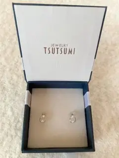 【美品】　TSUTSUMI シルバー ドロップ型　ピアス　ボックス付き