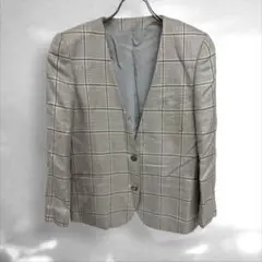 バーバリーBurberry ノーカラージャケット チェック柄　肩パッド有S（D4
