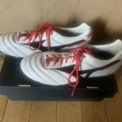 Mizuno Morelia サッカーシューズ ホワイト/ブラック24.5