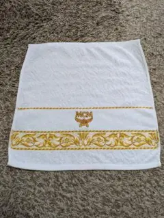 Item thumbnail for item f425ad7f-6075-4e57-bc6f-fd99ac0f4e03