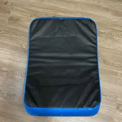 武道・格闘技用マット 青と黒 空手ミット