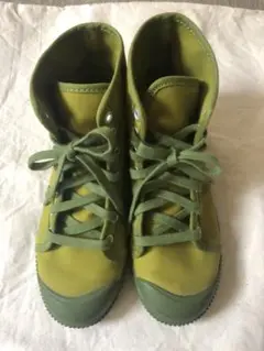 KEEN 23 スニーカー