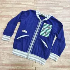 Item thumbnail for item 8c019bd5-bbbf-427c-a82d-60a4c4ee3343