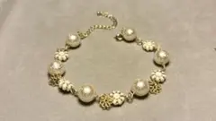 Item thumbnail for item 5c96410d-59a0-49f6-8ba1-f3d3f8e4c369