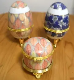 リーフ柄　陶器製　小物入れ　3点＋おまけ1点　ドイツで購入　アクセサリー入れ