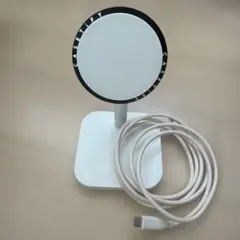 CASETiFY POWERTHRU 2-IN-1 CHARGING STAND
