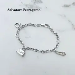 サルヴァトーレ フェラガモ Ferragamo シルバー チャーム ブレスレット