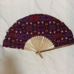 インドネシア　紫色 扇子