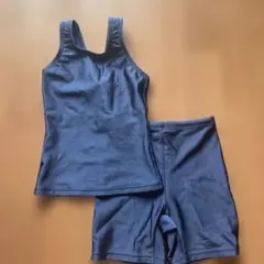 子供　水着　セパレート　130㎝
