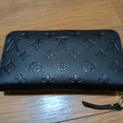 ブラック 二つ折り財布