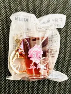 プラザ限定　午後の紅茶　アイスティーキーホルダー　ピンク