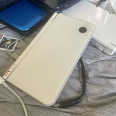任天堂 ニンテンドー DSi LL